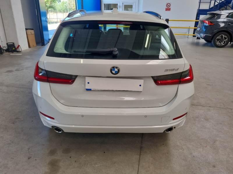 BMW Serie 3 Touring SE318D 48V - foto 48