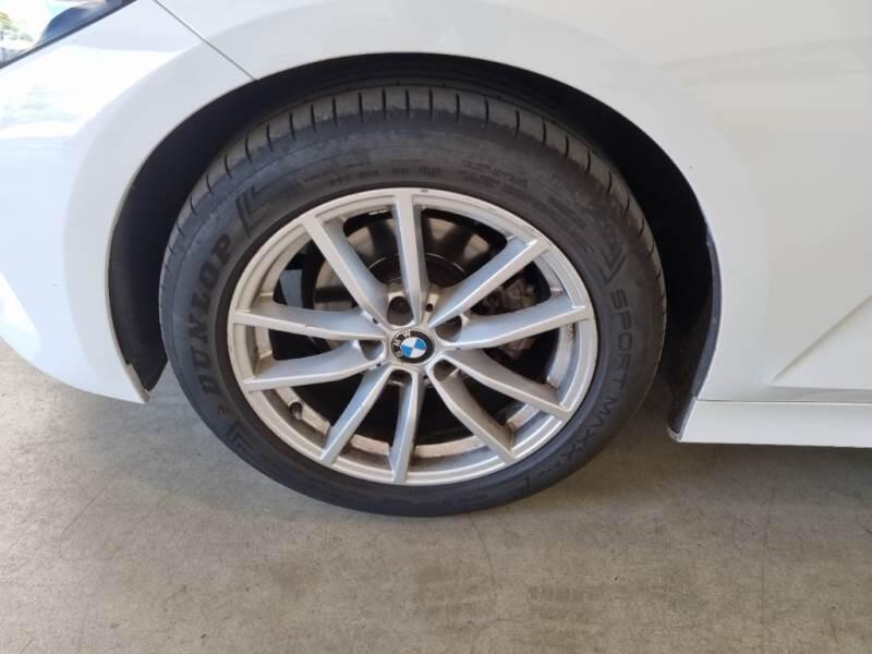 BMW Serie 3 Touring SE318D 48V - foto 64