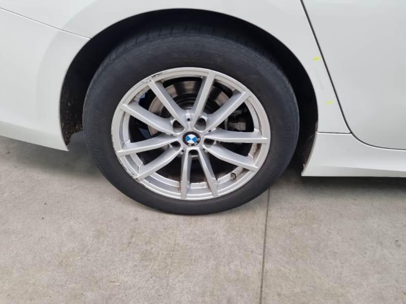 BMW Serie 3 Touring SE318D 48V - foto 68
