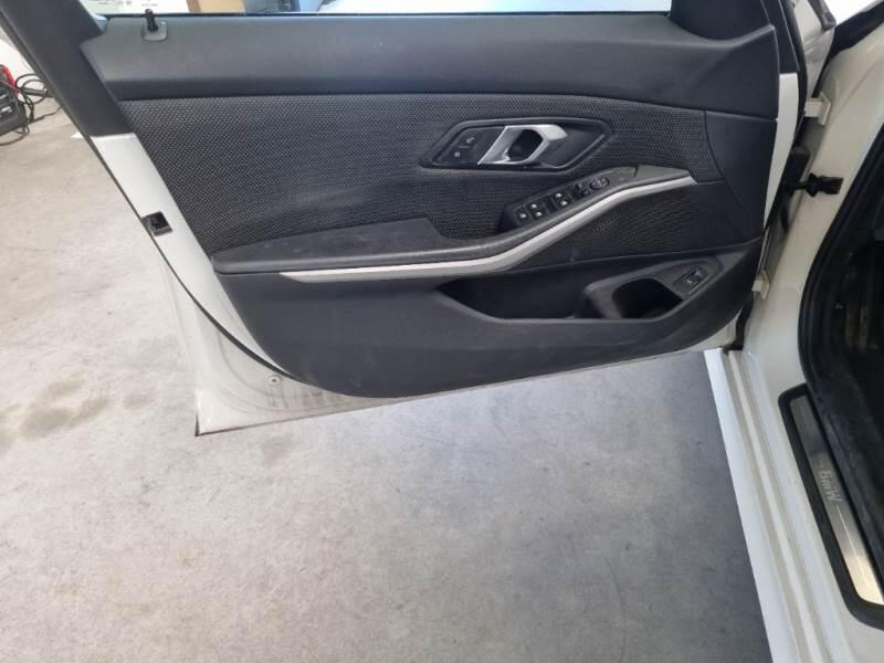 BMW Serie 3 Touring SE318D 48V - foto 90
