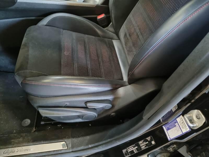 Alfa Romeo Tonale 1.5 160CV HYBRID TCT7 VELOCE - foto 12