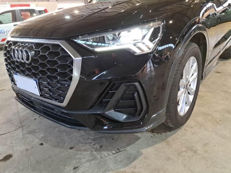 Audi Q3 45 TFSI E S TRONIC BUSINESS PLUS - foto 31