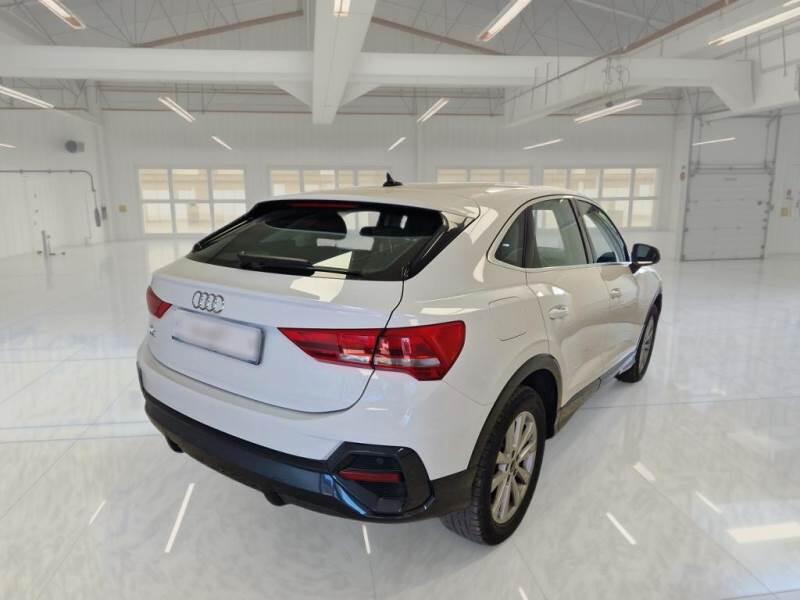 Audi Q3 SPORTBACK 2019 5P SUV 35 TDI - foto 2