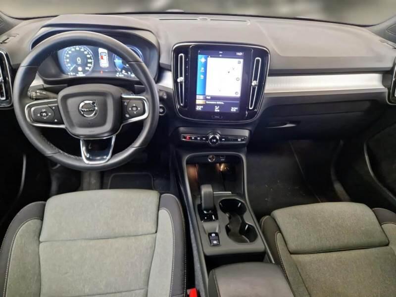 Volvo XC40 SUV T4 RECHARGE PLUG-IN AUTO CORE - foto 3