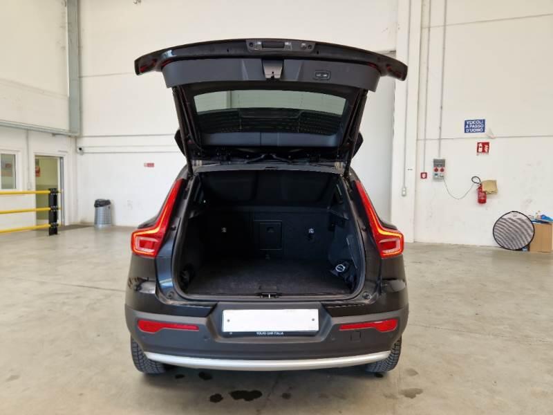 Volvo XC40 SUV T4 RECHARGE PLUG-IN AUTO CORE - foto 5