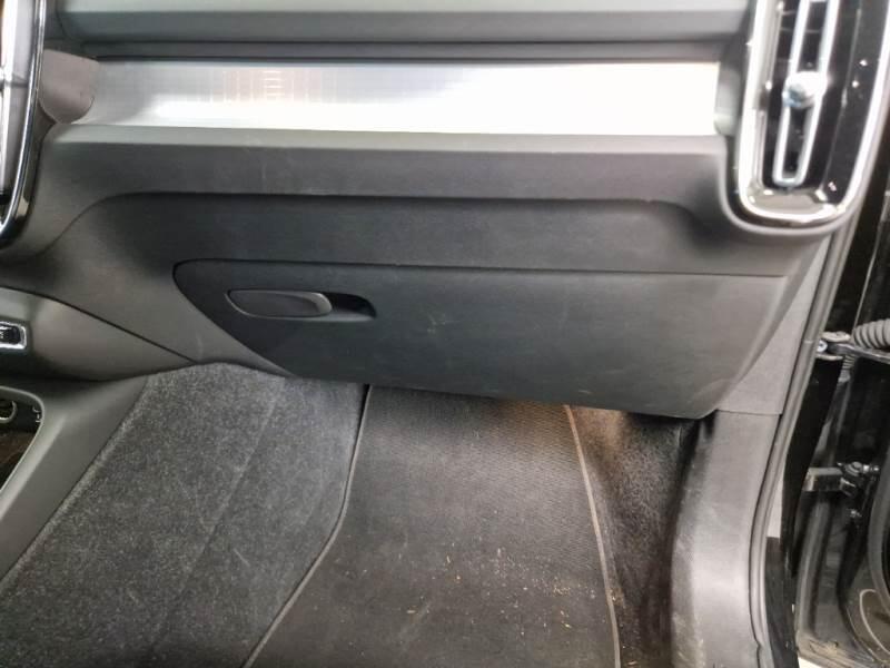 Volvo XC40 SUV T4 RECHARGE PLUG-IN AUTO CORE - foto 99