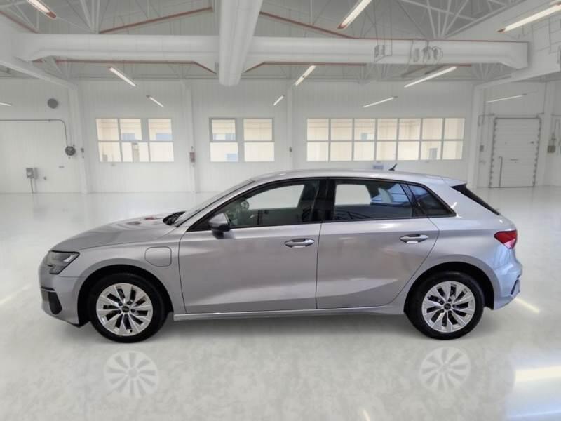 Audi A3 BERLINA 40 TFSI E S TRONIC BUSINESS S.BACK - foto 8