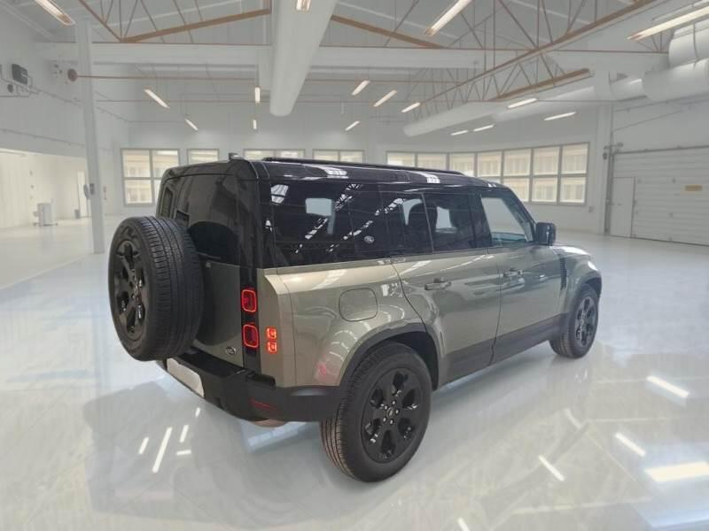 Land Rover Defender 3.0D I6 200 110 SE AWD AUTO. - foto 2