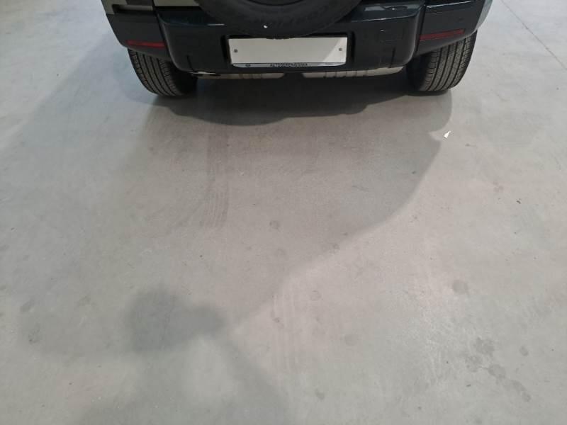 Land Rover Defender 3.0D I6 200 110 SE AWD AUTO. - foto 43