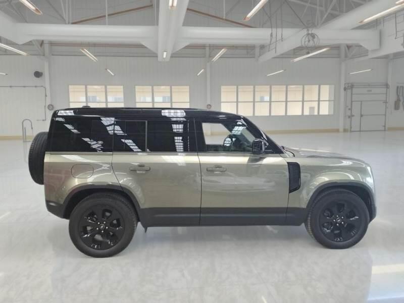 Land Rover Defender 3.0D I6 200 110 SE AWD AUTO. - foto 7