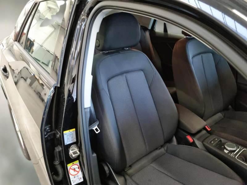 Audi Q2 2.0 30 TDI BUSINESS - foto 13