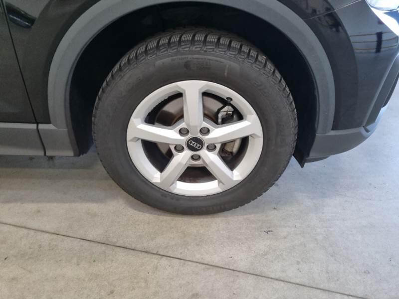 Audi Q2 2.0 30 TDI BUSINESS - foto 17