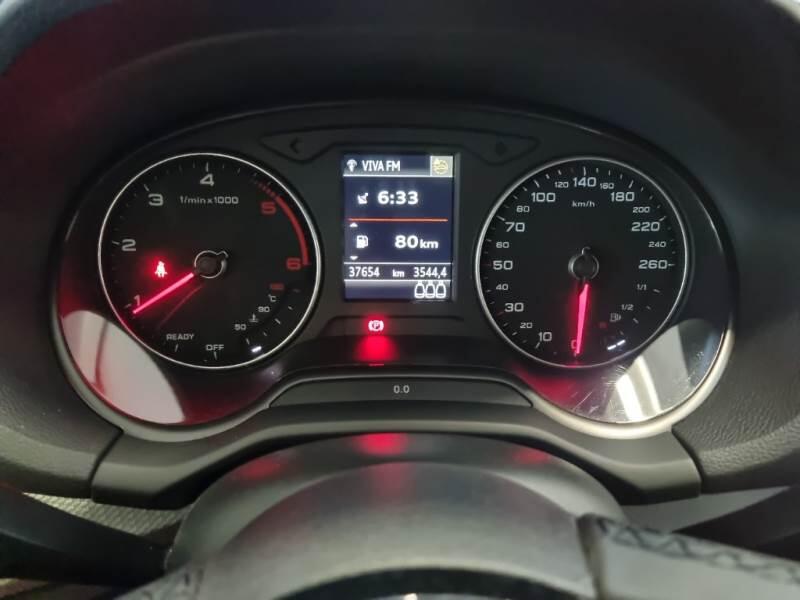 Audi Q2 2.0 30 TDI BUSINESS - foto 4