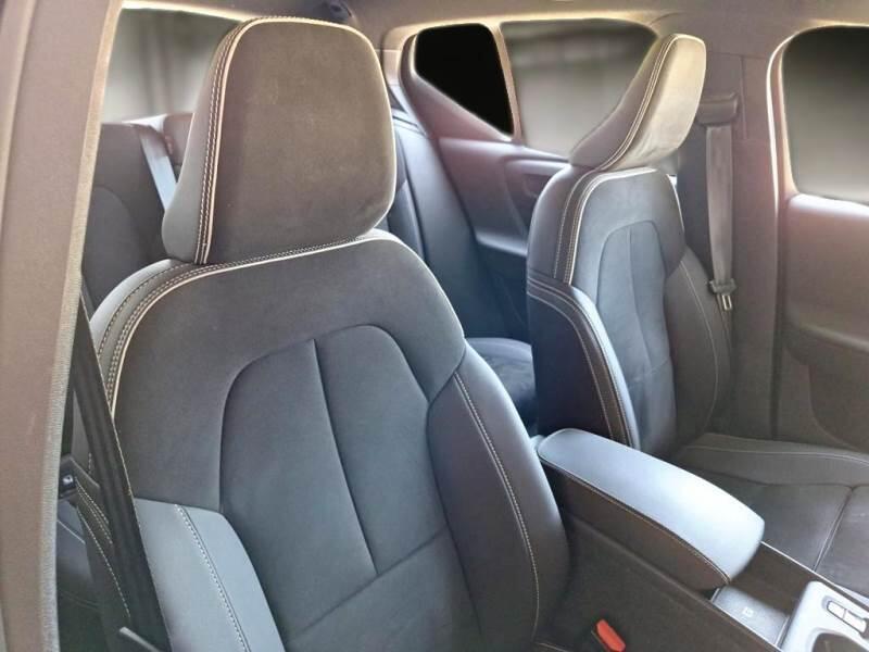 Volvo XC40 T4 RECHARGE PLUG-IN AUTO CORE - foto 13