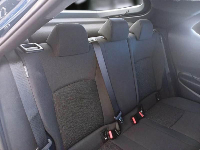 Toyota C-HR 1.8 HV E-CVT ACTIVE - foto 15
