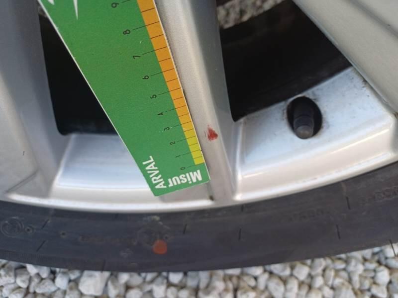Toyota C-HR 1.8 HV E-CVT ACTIVE - foto 63