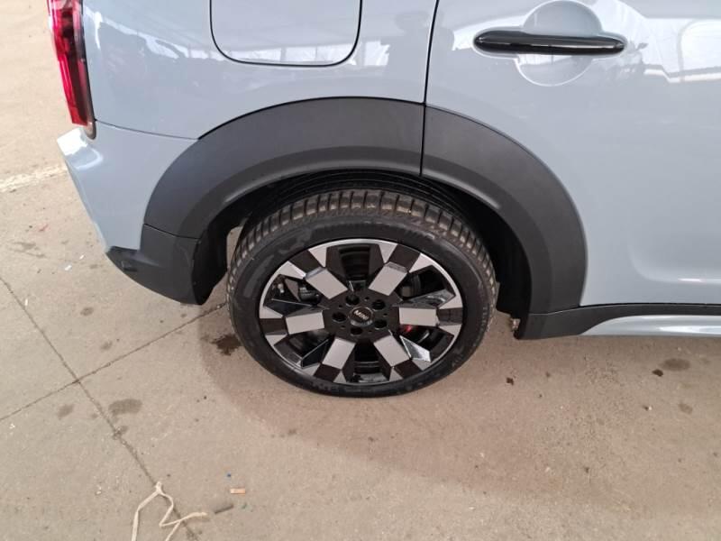 Mini Countryman COOPER ALL4 UNTAMED EDITION DCT - foto 18