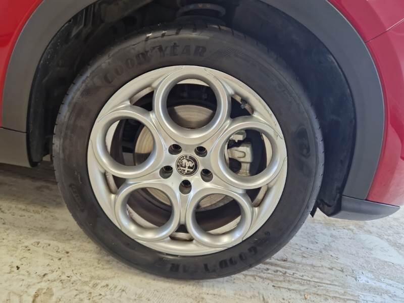 Alfa Romeo Tonale 1.5 130CV HYBRID TCT7 SPRINT - foto 17