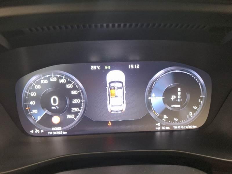 Volvo XC40 T5 RECHARGE PLUG-IN AUTO CORE - foto 4
