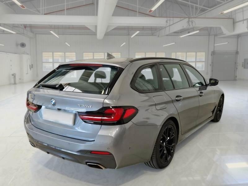 BMW Serie 5 530D 183KW XD M SPORT AUTO TOURING - foto 2