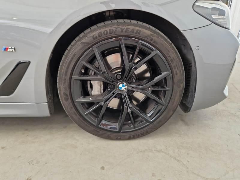 BMW Serie 5 530D 183KW XD M SPORT AUTO TOURING - foto 17