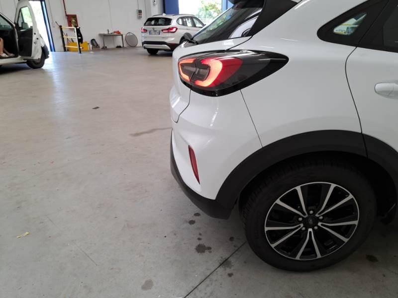 Ford Puma 1.0 ECOBOOST HYBRID 125CV TITANIUM - foto 46