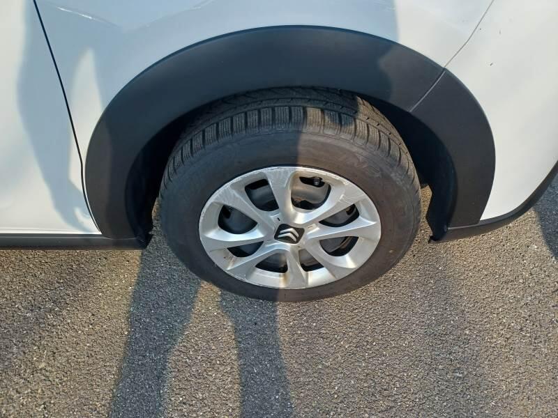 Citroën C3 BLUEHDI 100 SeS YOU - foto 17