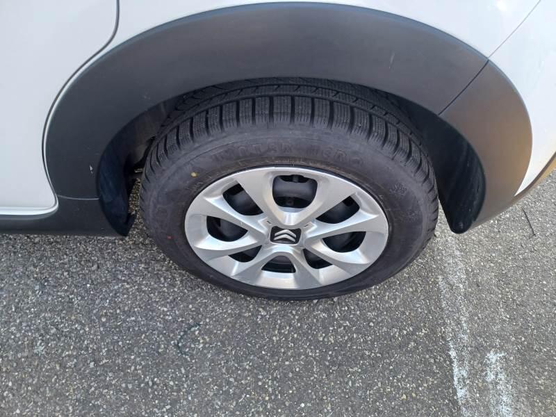 Citroën C3 BLUEHDI 100 SeS YOU - foto 19