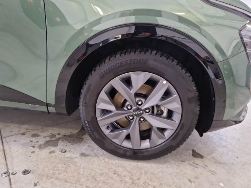 Kia Sportage 1.6 TGDI HEV GT-LINE 4WD AUTO - foto 17