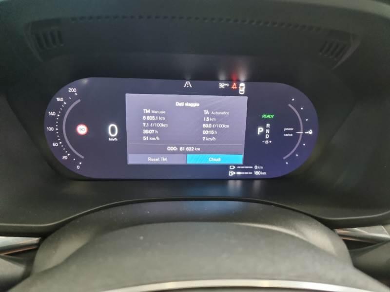 Volvo XC60 T6 PLUG-IN AWD AUTO CORE - foto 4