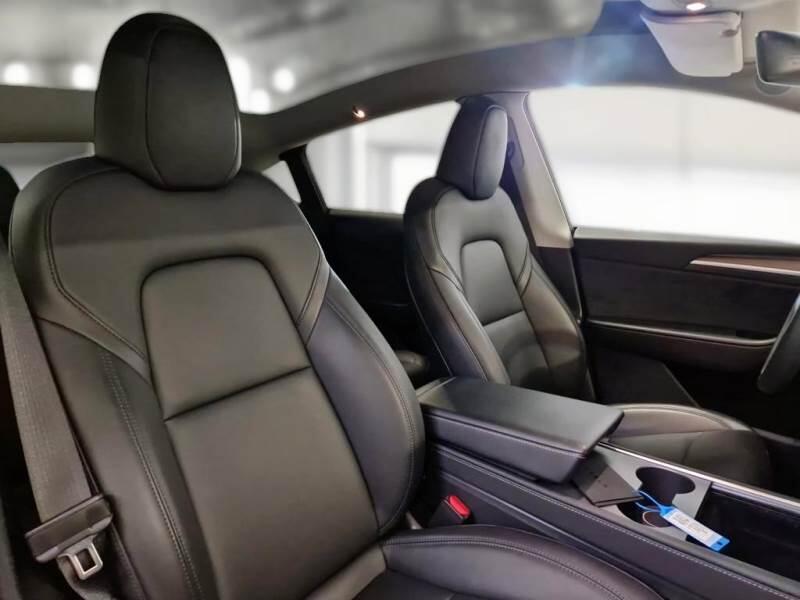 Tesla Model Y 75 KWH DUAL MOTOR LONG RANGE 4WD AUT. - foto 13