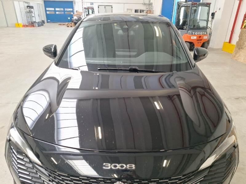 Peugeot 3008 BLUEHDI 130 EAT8 SeS ALLURE - foto 23