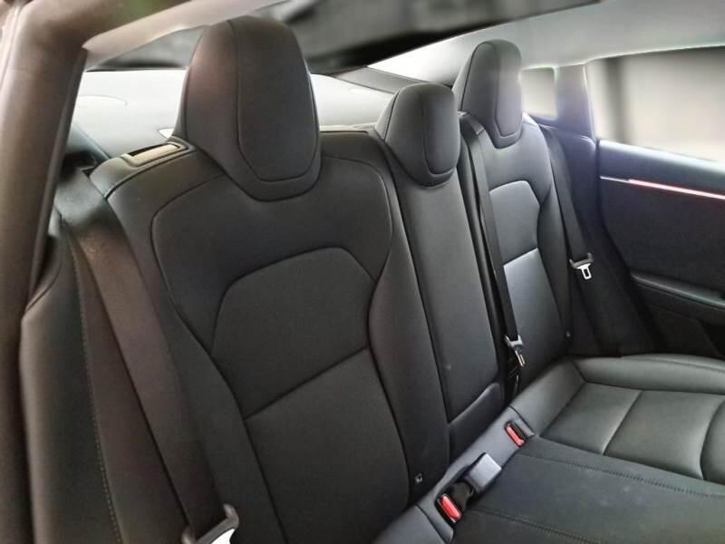 Tesla Model 3 75 KWH LONG RANGE DUAL MOTOR AWD - foto 15
