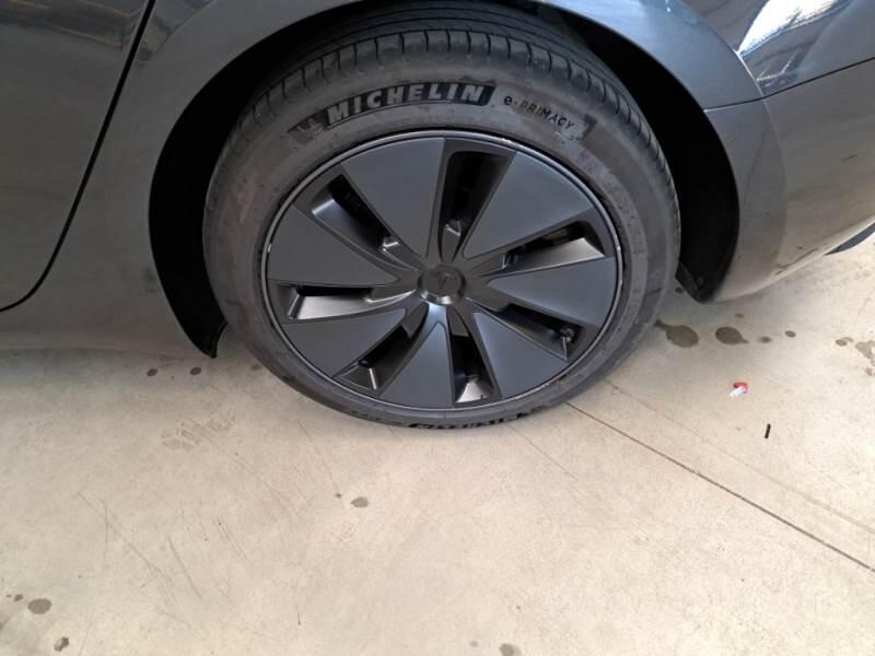 Tesla Model 3 75 KWH LONG RANGE DUAL MOTOR AWD - foto 18