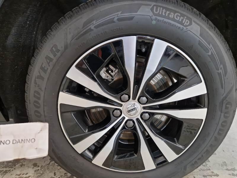 Volvo XC60 T6 PLUG-IN AWD AUTO CORE - foto 46