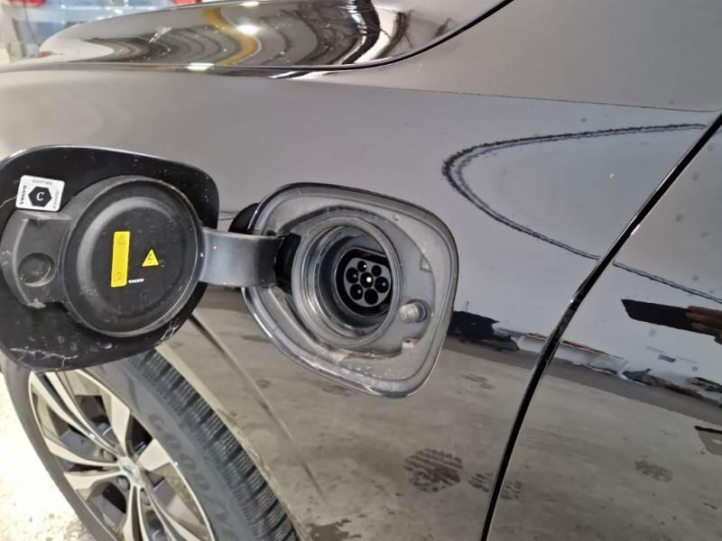 Volvo XC60 T6 PLUG-IN AWD AUTO CORE - foto 51