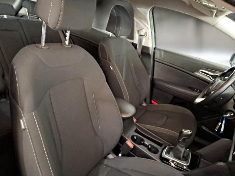 Kia Sportage 1.6 CRDI MHEV BUSINESS 2WD - foto 13