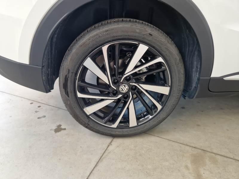 MG ZS 1.5 HYBRID+ LUXURY - foto 18