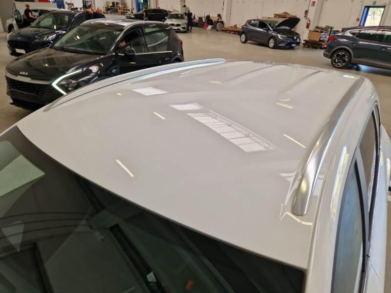 MG ZS 1.5 HYBRID+ LUXURY - foto 9