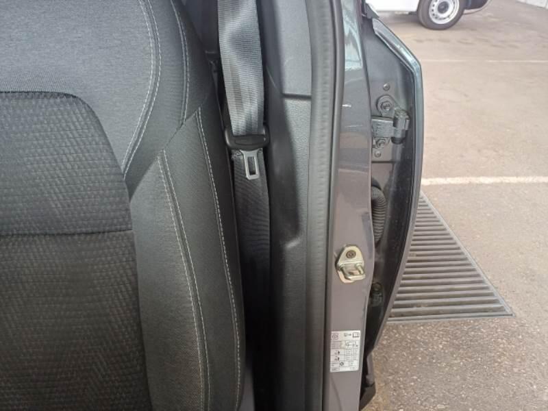 Nissan Qasqai 1.3 MHEV 158 N-CONNECTA XTRONIC - foto 103