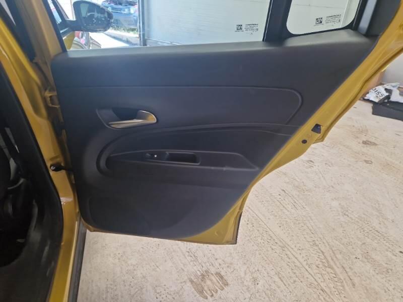 Jeep Avenger 1.2 TURBO LONGITUDE - foto 47