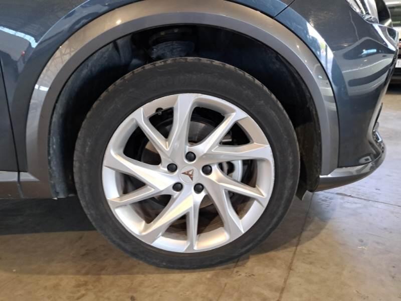 Cupra Formentor 1.4 E-HYBRID DSG - foto 17