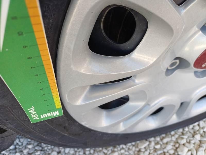 Fiat Panda 1.0 FIREFLY 70CV SeS HYBRID - foto 50