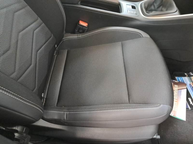 Jeep Avenger 1.2 TURBO ALTITUDE - foto 14