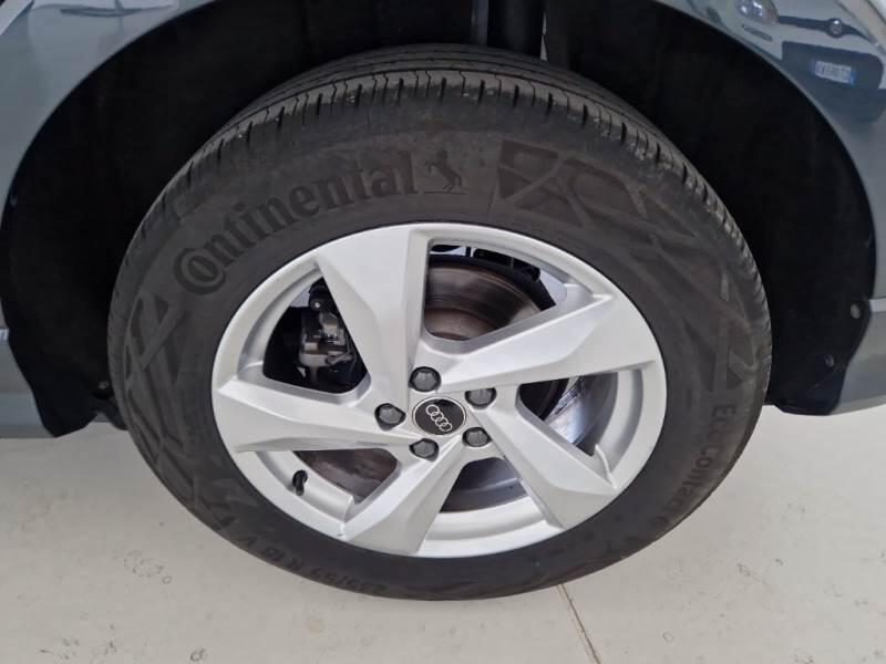 Audi Q3 35 TDI S TRONIC BUSINESS ADVANCED - foto 19