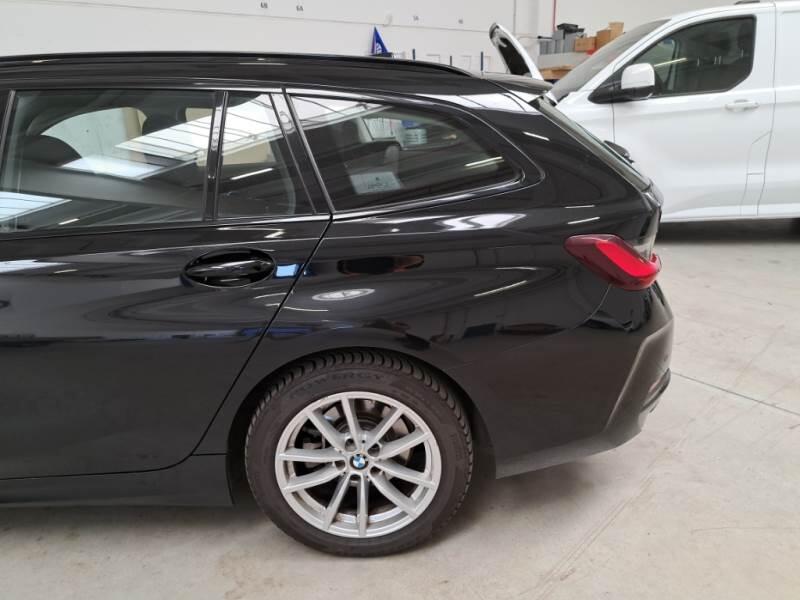 BMW Serie 3 Touring 318D 48V TOURING AUTO - foto 59