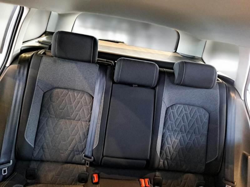Volkswagen Passat 2.0TDI SCR EVO 110KW BUSINESS DSG - foto 15