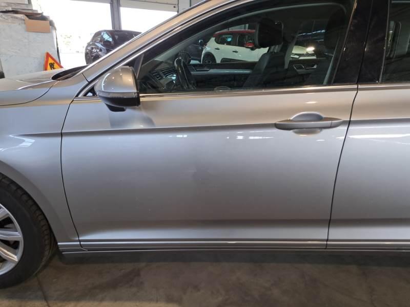 Volkswagen Passat 2.0TDI SCR EVO 110KW BUSINESS DSG - foto 55