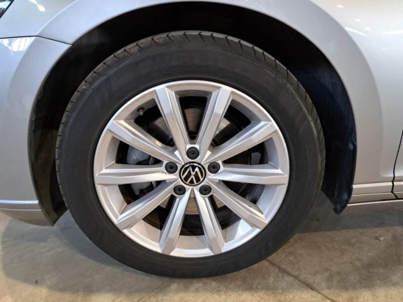 Volkswagen Passat 2.0TDI SCR EVO 110KW BUSINESS DSG - foto 62
