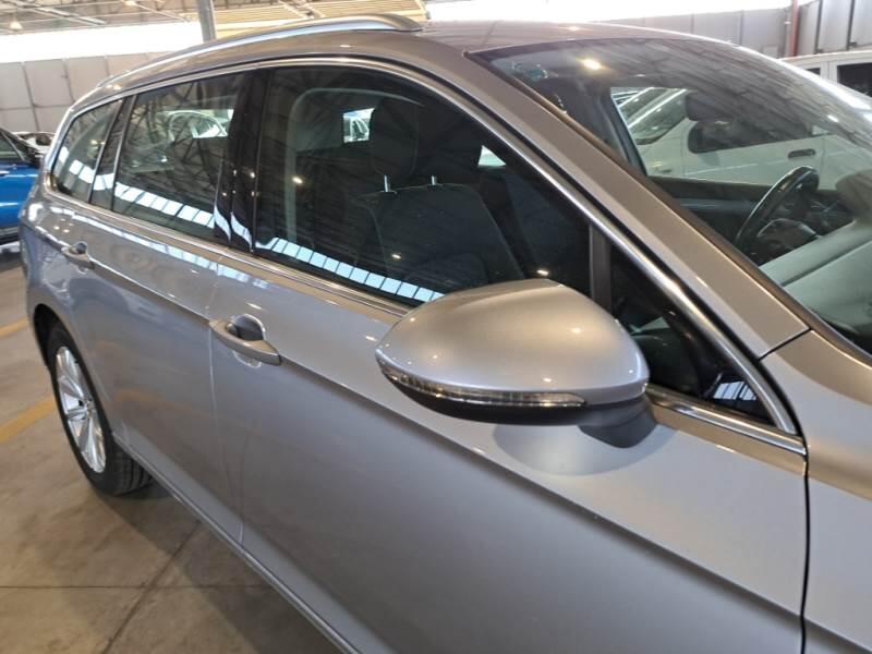 Volkswagen Passat 2.0TDI SCR EVO 110KW BUSINESS DSG - foto 66